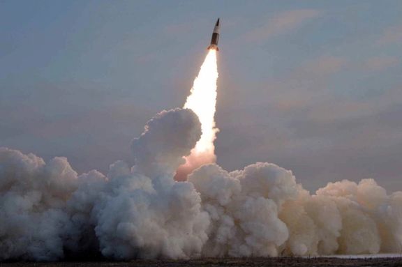 کره شمالی یک موشک بالستیک میان-برد را به سمت دریای ژاپن شلیک کرد