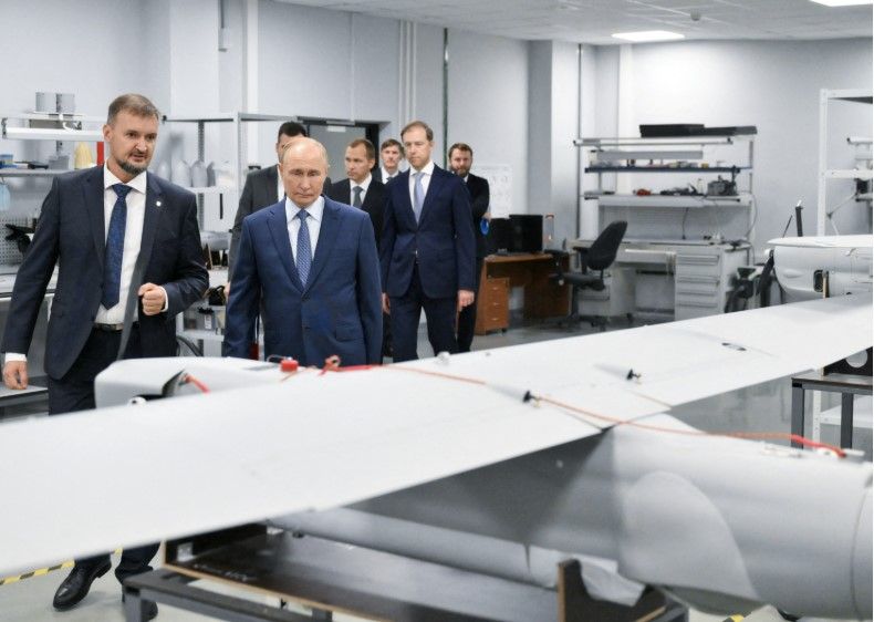 فایننشال تایمز: روسیه در حال نهایی کردن نخستین محموله تسلیحاتی برای جمهوری اسلامی است