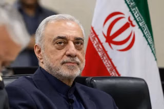 Architect of Guards' missiles becomes Iran's defense minister