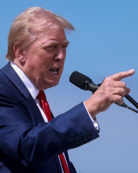 دونالد ترامپ: هدف از مذاکره با تهران برچیدن کامل برنامه هستهای است