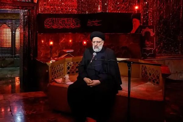 أسر ضحايا النظام الإيراني المطالبة بتحقيق العدالة: رئيسي أفلت من المحاكمة بمصرعه