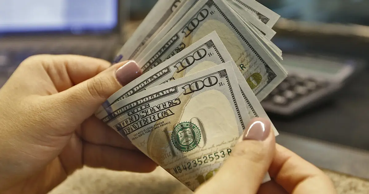 The Price Of The Dollar Reached 28 000 Tomans Iran International the-price-of-the-dollar-reached-28-000-tomans-iran-international