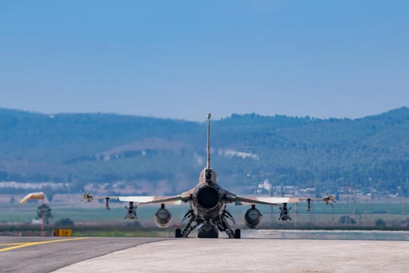 مسؤول عسكري إسرائيلي سابق: سنهاجم إيران إذا أعادت بناء قدراتها الصاروخية أو النووية