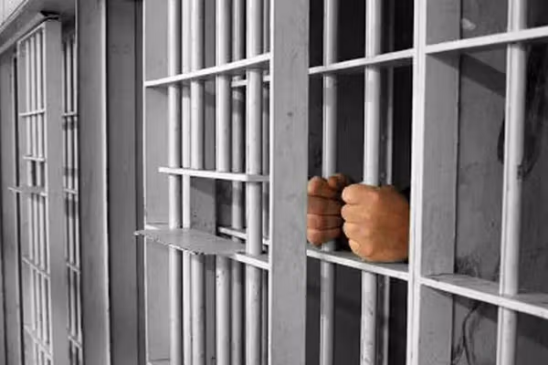 حکم اعدام محراب عبداللهزاده، زندانی سیاسی، در دیوان عالی جمهوری اسلامی تایید شد