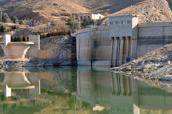 فرماندار ویژه مشهد: شاید پیش از پایان پاییز آب را جیرهبندی کنیم