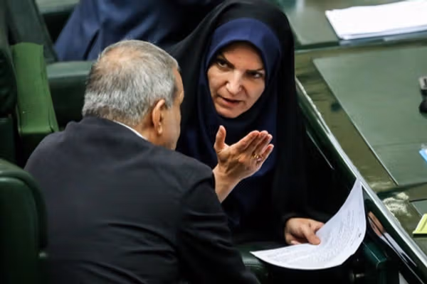 مشاور رئیس دولت: تمام دغدغه پزشکیان معیشت مردم است