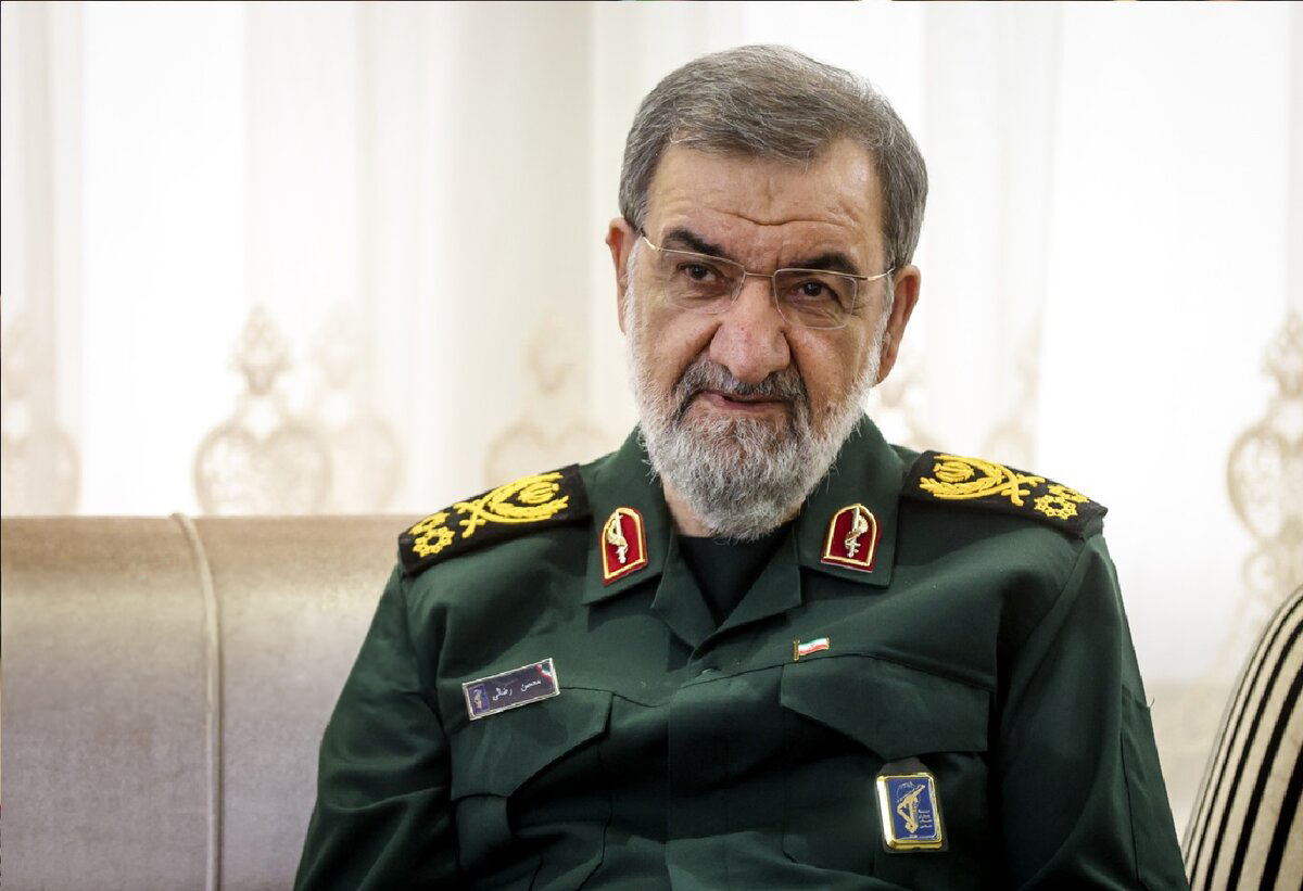 محسن رضایی: آمریکا نتوانسته امنیت هیچ کشوری را در منطقه تضمین کند