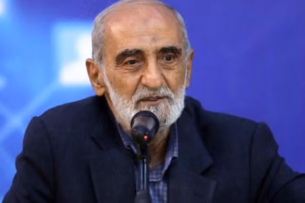 "كيهان" الإيرانية تصف التفاوض مع أميركا بـ"عملية خداع" وتدعو إلى رد عسكري على الحصار