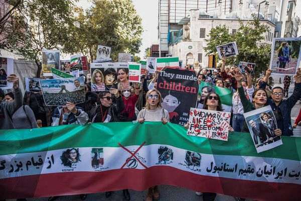 قناة "آي تي في": عملاء لنظام طهران يقومون بخطف وقتل لاجئين إيرانيين في تركيا
