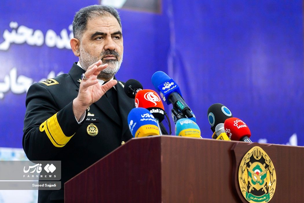 فرمانده نیروی دریایی ارتش: همه تحرکات ارتش آمریکا را زیر نظر داریم