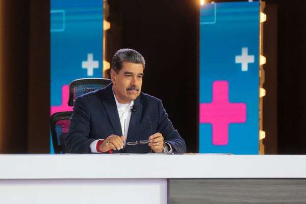 مادورو تماس اخیر با ترامپ را «محترمانه و سازنده» توصیف کرد