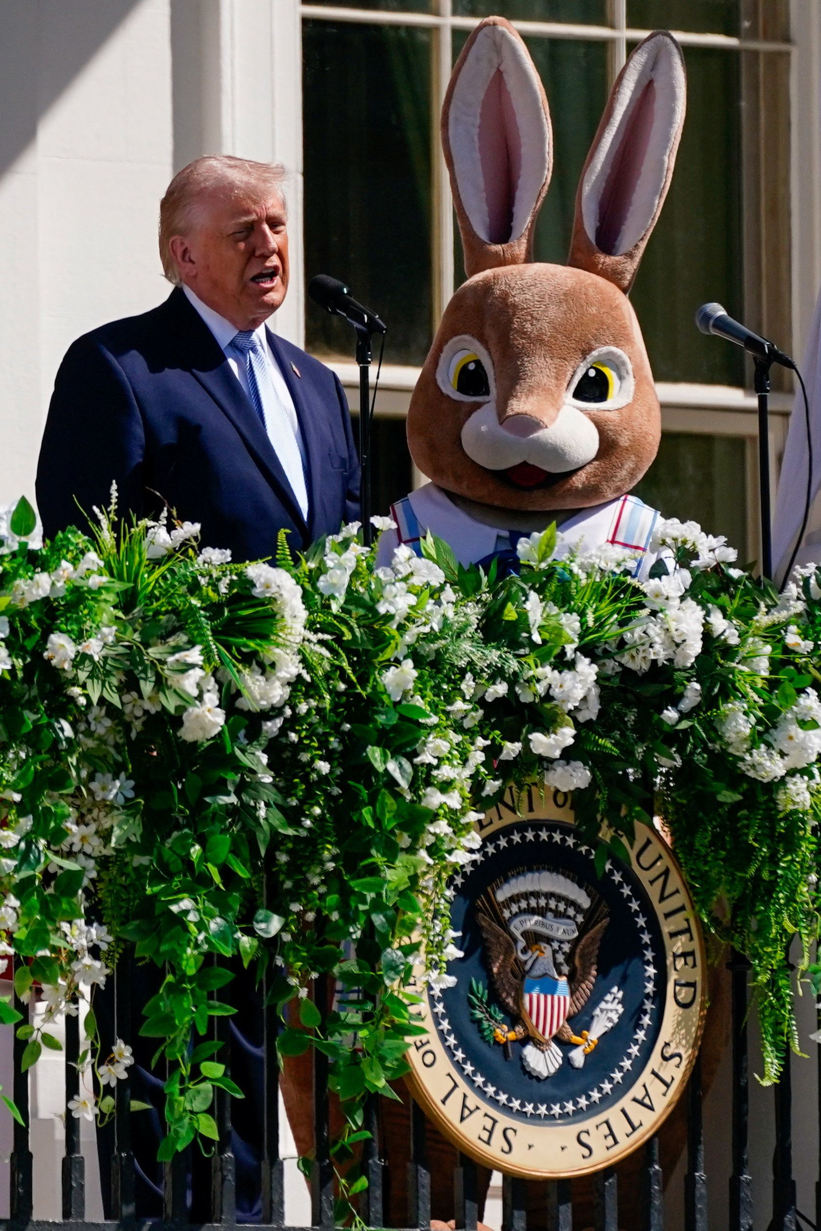 ترامپ درباره ایران: نمی‌خواهند بگویند تسلیم شدیم، اما خواهند گفت