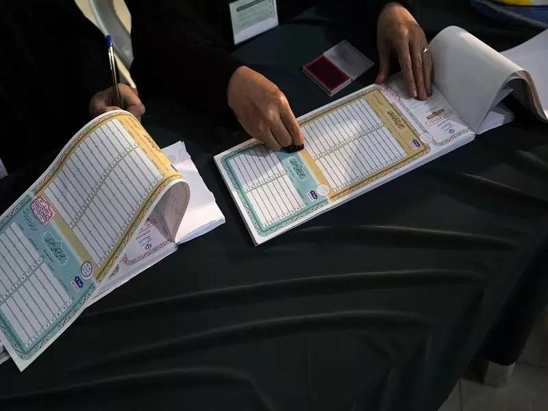 الانتخابات الإيرانية: الفائز الأول في طهران يدخل البرلمان بنسبة أقل من 8% من الأصوات