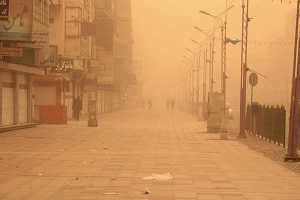 اعتراض گسترده به آلودگی هوا: ۶۰۲ نفر به مراکز درمانی خوزستان مراجعه کردند