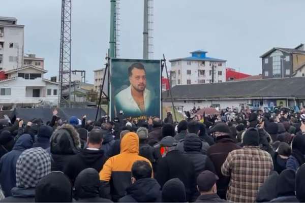 Rallies In Iran Continue With Mourning Ceremonies For Protesters
