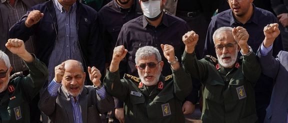 حضور اسماعیل قاآنی در مراسم تشییع جنازه نیلفروشان در تهران