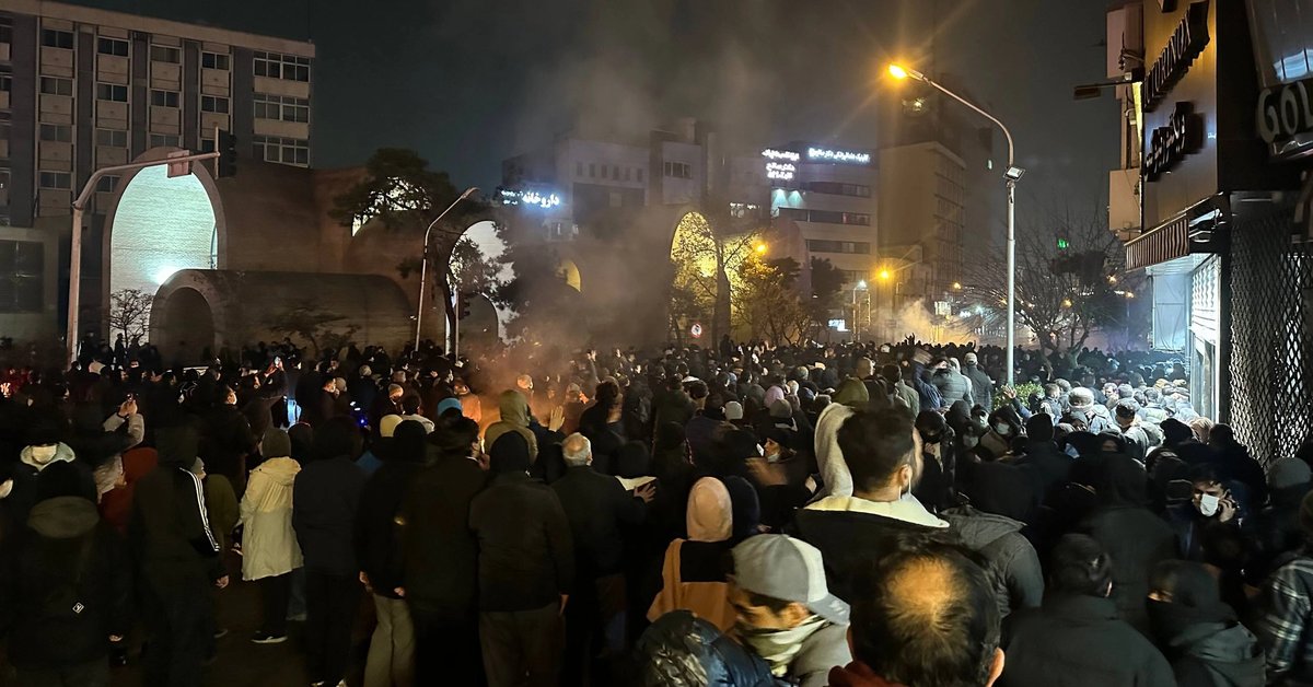 Iran executes protester over January uprising