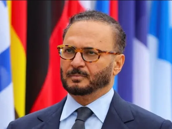 مشاور رییس امارات متحده عربی: حلوفصل جنگ باید دسترسی به تنگه هرمز را تضمین کند