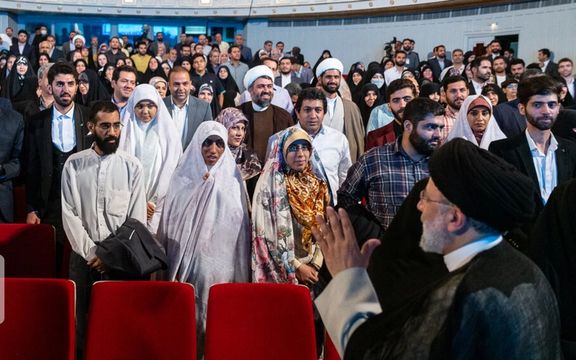 سخنگوی دولت رئیسی از تدوین آییننامه برای برگزاری مراسم ازدواج در مراکز دولتی خبر داد