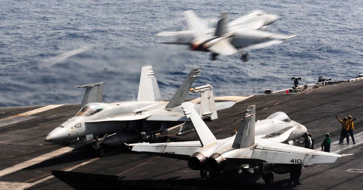 همزمان با هشدار ترامپ به ایران، پنتاگون دومین ناو هواپیمابر را به خاورمیانه فرستاد | ایران اینترنشنال