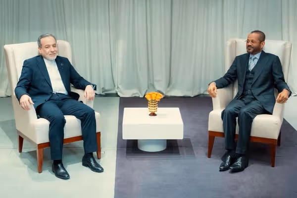 وزیر خارجه عمان: مذاکرات پنجشنبه آمریکا و ایران در ژنو برای نهایی کردن توافق برگزار میشود