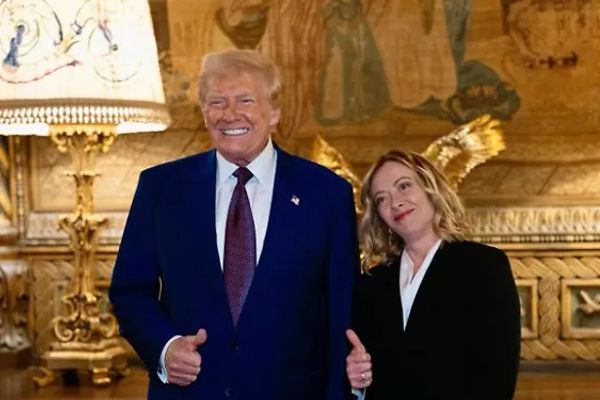 صحيفة إيطالية: سبب اختيار روما للمفاوضات هو علاقة رئيسة الوزراء الجيدة مع واشنطن