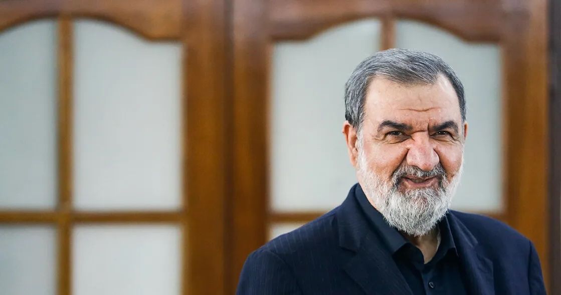 محسن رضایی کشورهای منطقه و منافع اقتصادی آمریکا را به حمله تهدید کرد