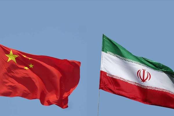 إيران تلغي "طواعية" تأشيرات دخول المواطنين الصينيين