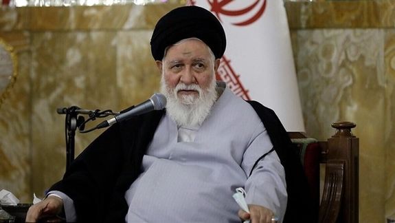 امام جمعه مشهد: وقتی اندیشه مردم شکمپرستی شد، معاویه و یزیدها حاکم میشوند