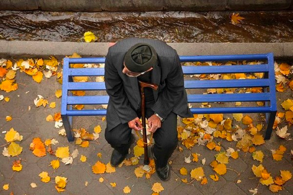 معاون سازمان بهزیستی: رها کردن سالمندان و بیماران روان در خیابان افزایش پیدا کرده است