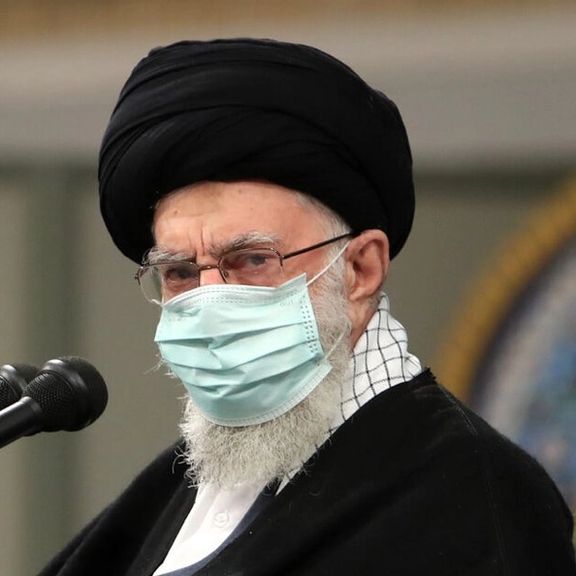 انکار اعتراضات به حجاب اجباری از سوی خامنهای در اولین سخنرانی برای زنان: کشف حجابی نشد!