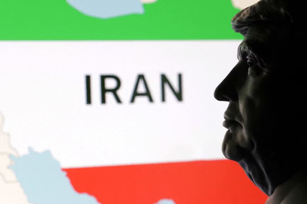 نافيًا تقارير إيرانية.. مسؤول أميركي: طهران ليست ضمن المدعوين إلى اجتماع شرم الشيخ حول غزة
