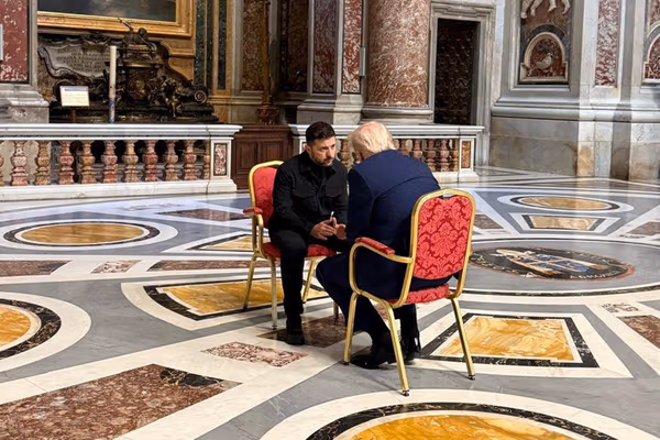 آمریکا اوکراین را به امضای توافق تا پنجشنبه یا قطع ارسال سلاح تهدید کرد