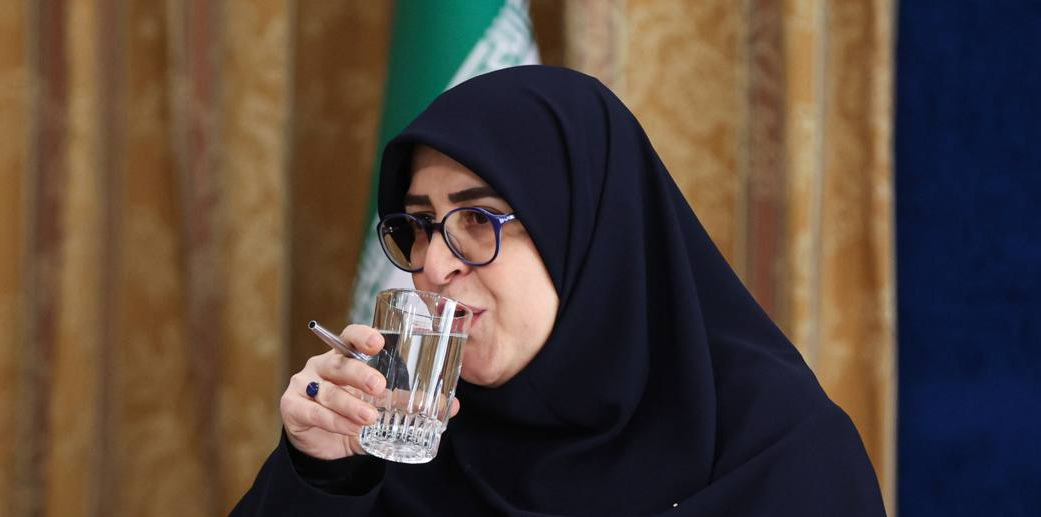 سخنگوی دولت: اینترنت حق مردم است و عصبانیت آن‌ها کاملا درست است