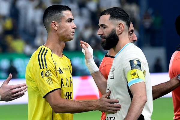 کریم بنزما: رابطهام با رونالدو خوب است، اما نیاز نیست آن را جلو دوربینها نشان دهم