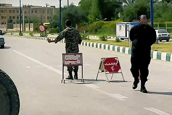 الحكومة الإيرانية: زيادة دوريات الحرس الثوري و"الباسيج"