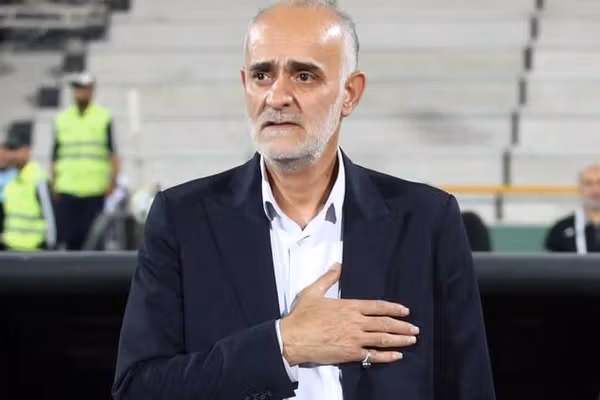 مهدی نبی، سرپرست تیم ملی فوتبال: ۶۰ بازیکن را برای دریافت ویزای آمریکا معرفی کردیم