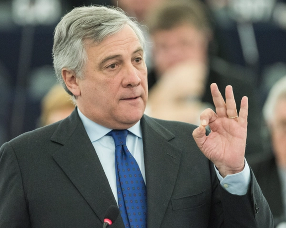 وزير خارجية إيطاليا: يجب تصنيف الحرس الثوري الإيراني كمنظمة إرهابية