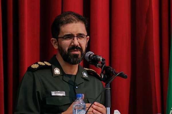 قائد في الحرس الثوري: الإيرانيون لا يرغبون في مشاهدة الإعلام الرسمي و"التواصل" بيد العدو