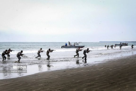 Operations during the Zulfaqar 1400 drills in southern coasts of Iran