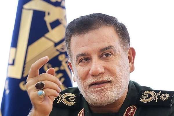القائد بالحرس الثوري المقتول مع نصرالله.. لماذا وضعته أميركا في قائمة العقوبات؟