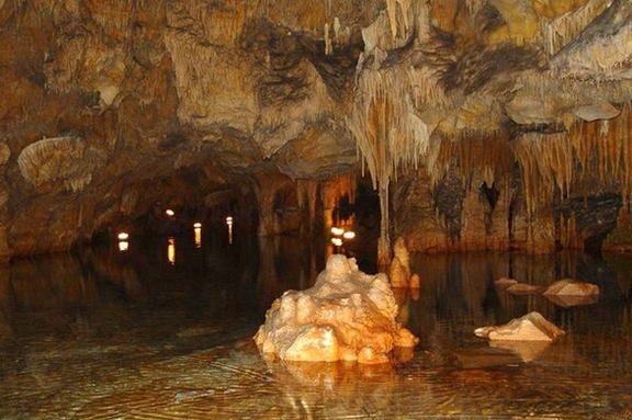 کشفیات تازه در غار وزمه؛ آرشیوی کمنظیر از تاریخ انسان و حیاتوحش در زاگرس