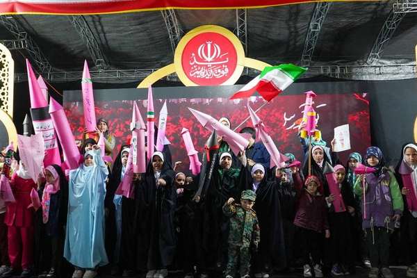 نصیرپور، نماینده سراب: بهزودی جشن پیروزی و اقتدار خود را برگزار میکنیم