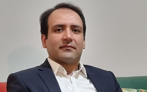 حکم حبس و تبعید مجید توکلی با وجود رای دیوان عالی در دادگاه انقلاب تایید شد