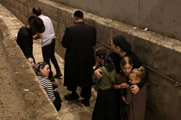 پناه گرفتن غیرنظامیان در جریان حمله موشکی جمهوری اسلامی به اسرائیل، ۱۰ مهر