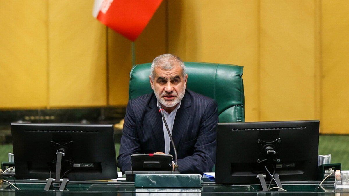 نایب‌رییس مجلس: کشورهای منطقه خجالت بکشند که آمریکا از خاک‌شان علیه ما استفاده کرد