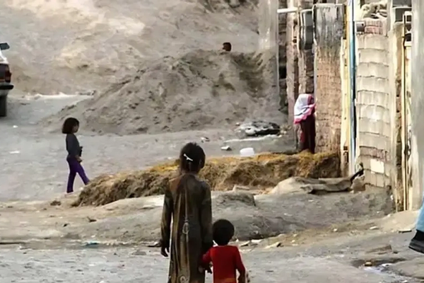 التنمية في بلوشستان السُّنية بإيران.. بين افتراءات النظام والتهميش المتعمد