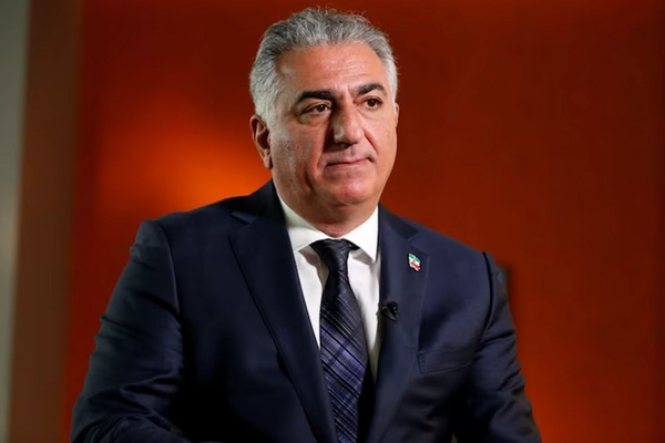 ولي عهد إيران السابق:إدراج الحرس الثوري الإيراني في قائمة الإرهاب "خلع لأكبر أسنان النظام"