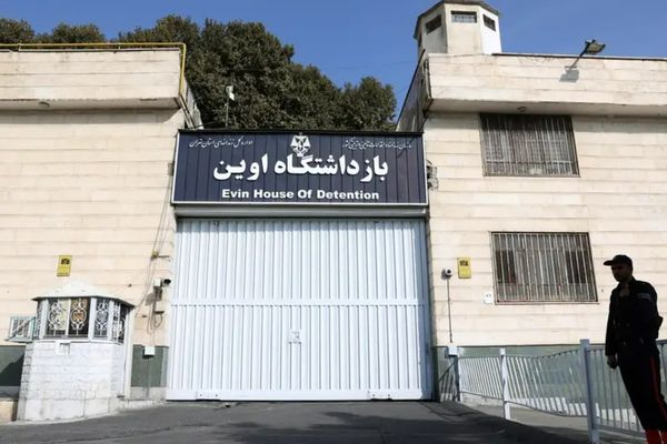 "هرانا": حرمان السجناء السياسيين من الرعاية الطبية انتهاك واضح لحقوق الإنسان في إيران