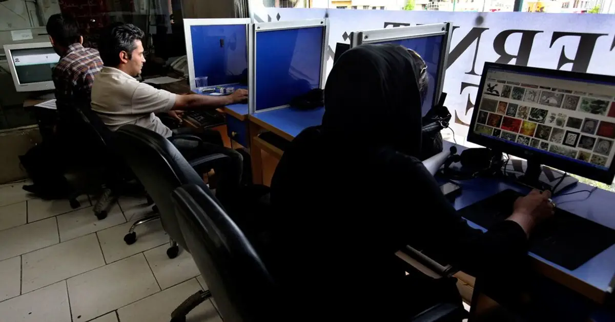 Iranians Face Large Internet Rate Increases Due To Inflation